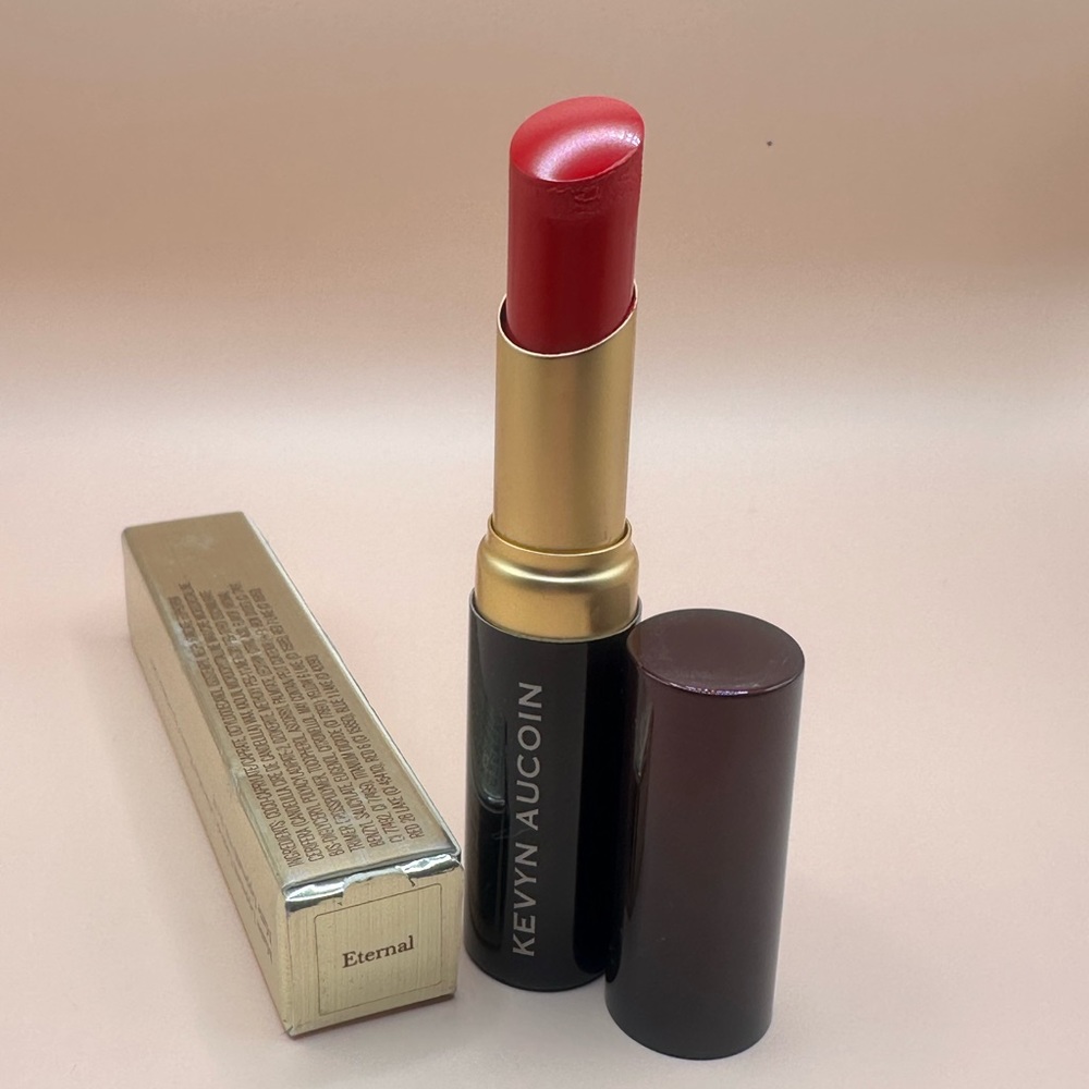 Kevyn Aucoin The Matte Lipcolor Lipstick in Eternal